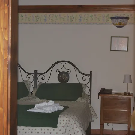 Hotel Borgo Santa Rosa *