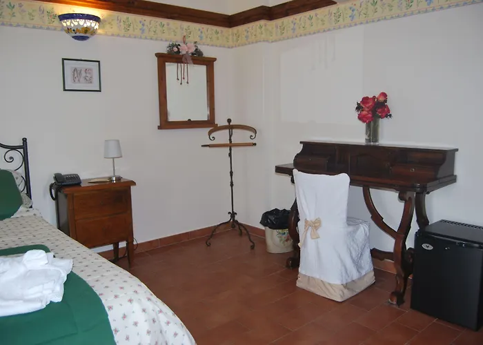 Hotel Borgo Santa Rosa *