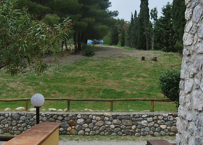 Hotel Borgo Santa Rosa *