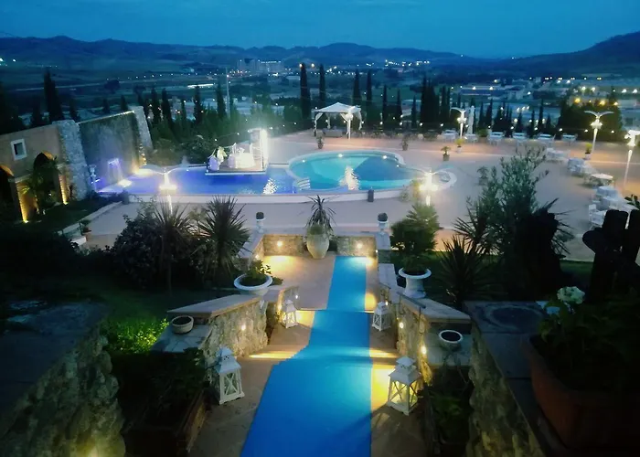 Borgo Santa Rosa Hotel *