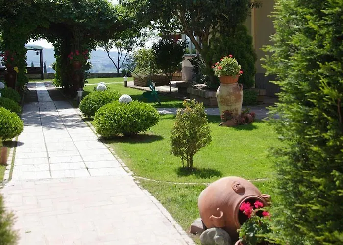 Hotel Borgo Santa Rosa *